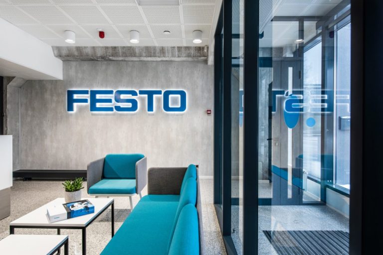 企業移民立陶宛 考納斯“Festo”的三個十年：從兩到五千名員工
